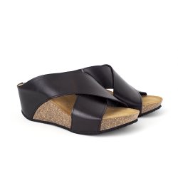 Bella Moda S24631 sandal med krydsrem i sort skind