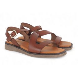 LBDK 230208 sandal i cognac skind