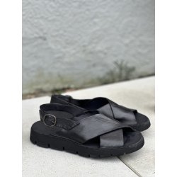 Bubetti 3520 sandal i vasket sort skind