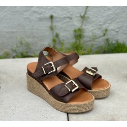Bella Moda S25057 sandal med kilehæl i brun skind