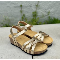 Bella Moda 25637 sandal med kilehæl i guld skind