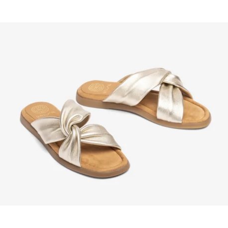 Unisa CAMBY slip in sandal i guld skind