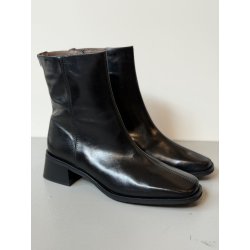 Wonders D-1601 støvle i sort glat skind